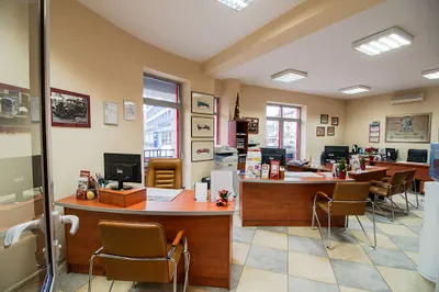 KOMPANIA UBEZPIECZEŃ